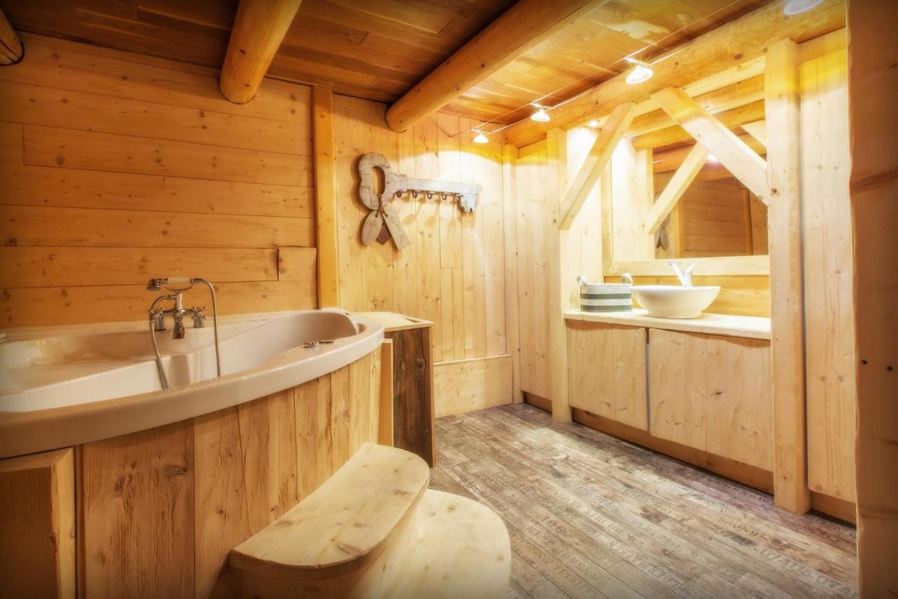 Le Cosy Lodge Departs Ski Alpe D'Huez 2 Alpes La Grave Et Col D'Ornon Detente Jacuzzi Piscine Sauna Bar Billard Le Bourg-d'Oisans Exterior photo