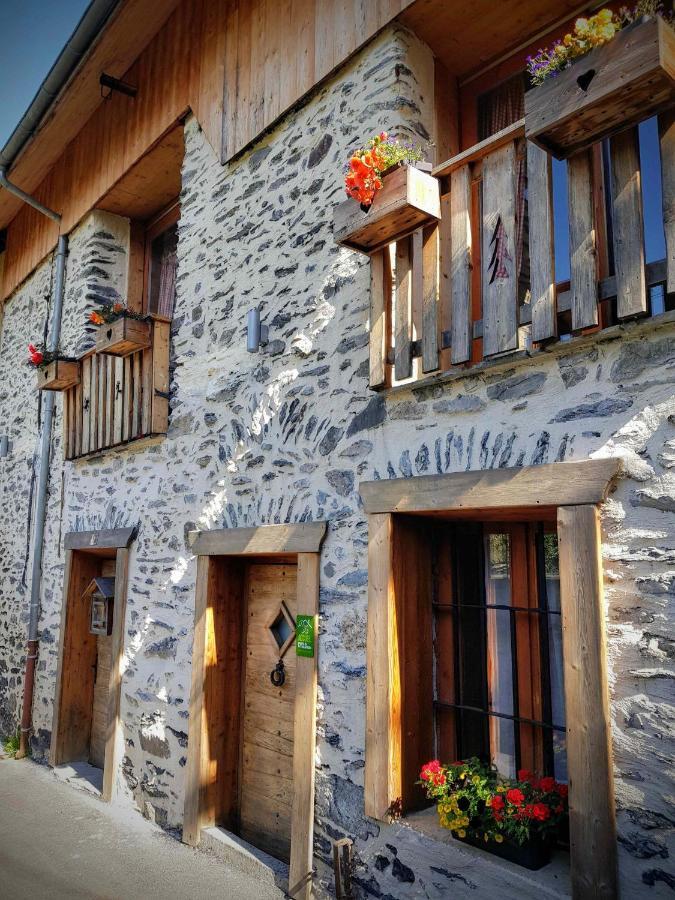 Le Cosy Lodge Departs Ski Alpe D'Huez 2 Alpes La Grave Et Col D'Ornon Detente Jacuzzi Piscine Sauna Bar Billard Le Bourg-d'Oisans Exterior photo